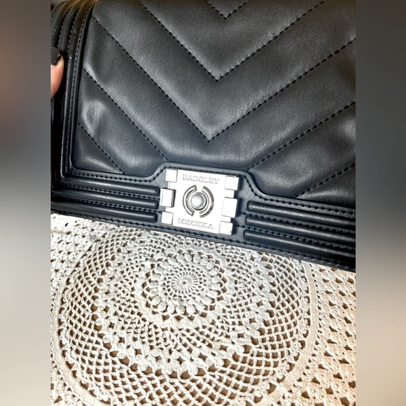 Badgley Mischka Crossbody Purse - Picture 4 of 16